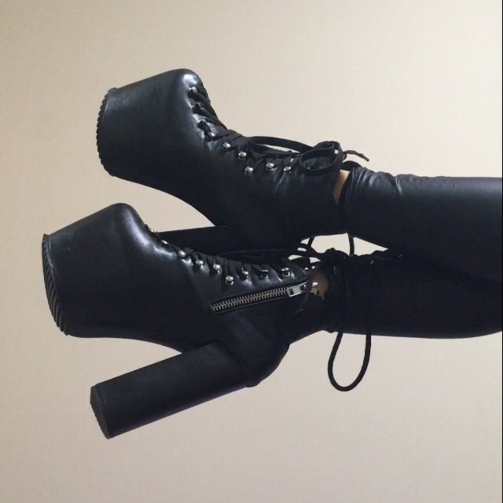 UNIF Hellbound Leather Eyelet Boots - Black Size 8